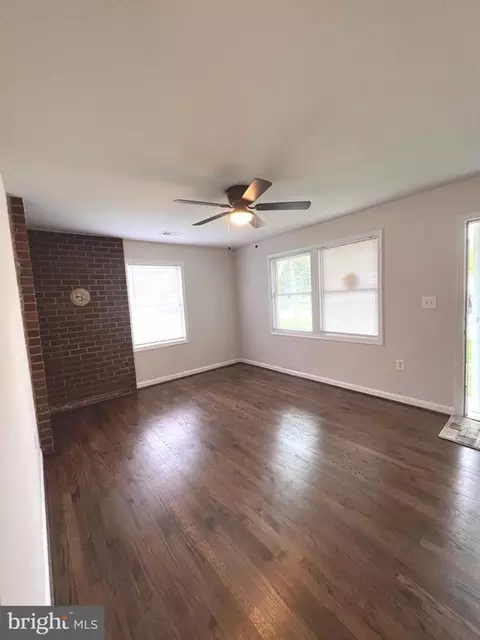 4 E Old Barn Rd E, Luray, VA 22835 photo 11