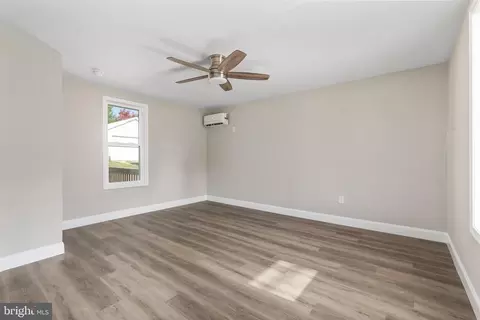 404 3rd St, Shenandoah, VA 22849 photo 6