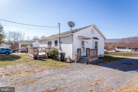 202 A St, Shenandoah, VA 22849 photo 26