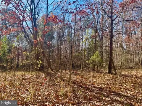 Egypt Bend Road, Luray, VA 22835