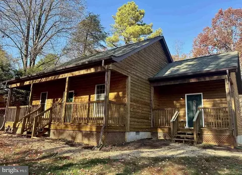 163 Hawksbill Pines Rd, Stanley, VA 22851