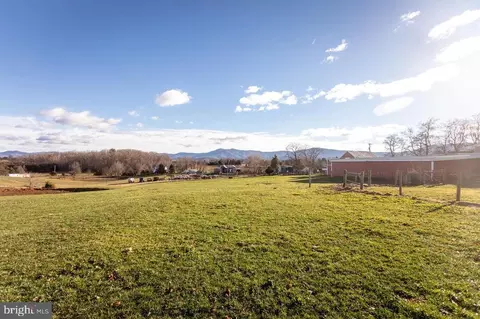 Forrest Dr, Stanley, VA 22851 photo 4