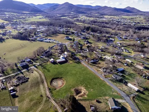 Forrest Dr, Stanley, VA 22851 photo 35