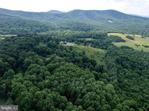 Restmore Ln, Stanley, VA 22851 photo 10