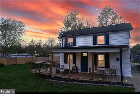 109 Mechanic St, Luray, VA 22835