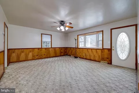 1184 E Main St E, Stanley, VA 22851 photo 10