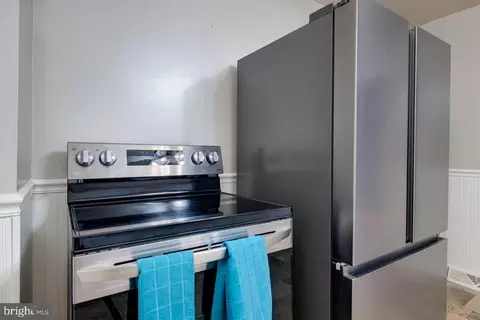 1184 E Main St E, Stanley, VA 22851 photo 7