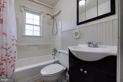 1184 E Main St E, Stanley, VA 22851 photo 17