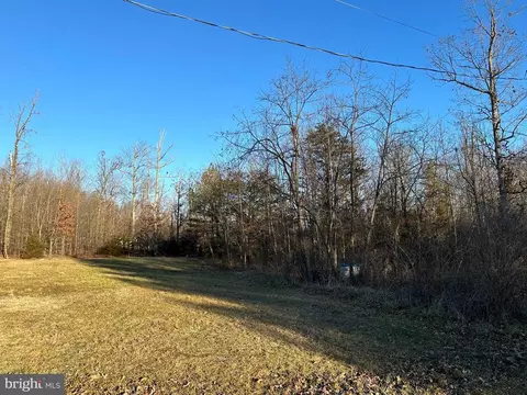 Woodland Drive, Luray, VA 22835