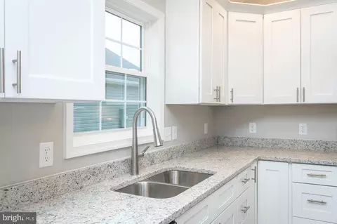 654 S Second St, Shenandoah, VA 22849 photo 27