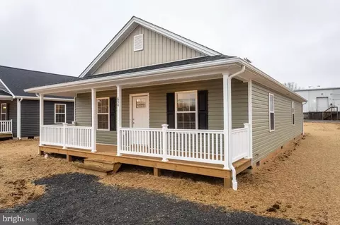 654 S Second St, Shenandoah, VA 22849 photo 6