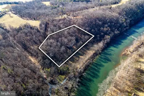 1065 Carvell Rd, Rileyville, VA 22650