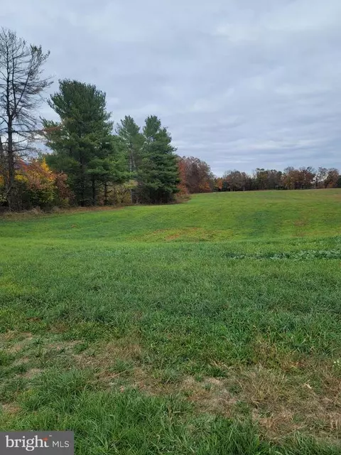 Bixlers Ferry Road, Luray, VA 22835