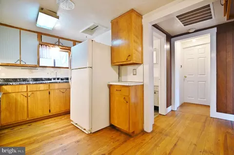 1324 E Main St E, Luray, VA 22835 photo 18