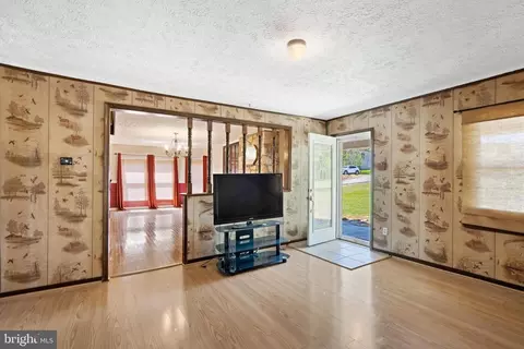 218 Cubbage Rd, Stanley, VA 22851 photo 10