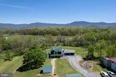 218 Cubbage Rd, Stanley, VA 22851
