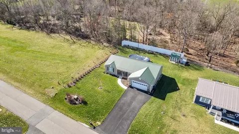 235 Leola Loop, Stanley, VA 22851 photo 2