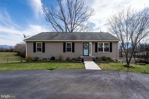427 Mill Creek Rd, Luray, VA 22835