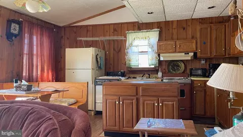 636 Circle Dr, Stanley, VA 22851 photo 11