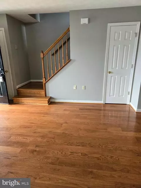 223 Third St, Luray, VA 22835 photo 6