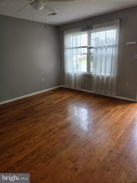223 Third St, Luray, VA 22835 photo 7