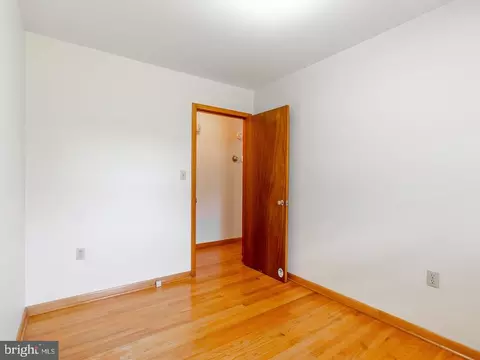9 Third St, Luray, VA 22835 photo 22