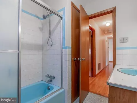 9 Third St, Luray, VA 22835 photo 15