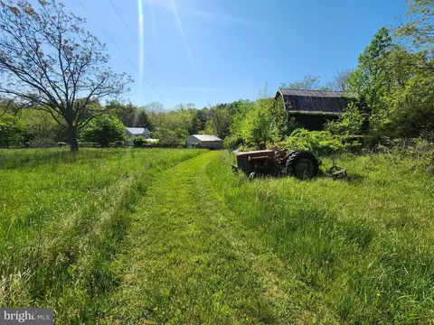 3488 Egypt Bend Rd, Luray, VA 22835