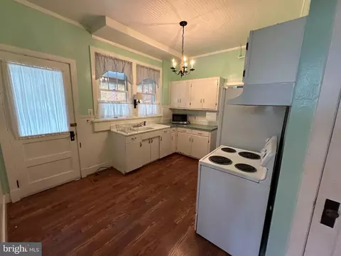 4 Bartlett Ave, Luray, VA 22835 photo 10