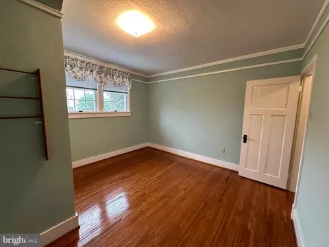 4 Bartlett Ave, Luray, VA 22835 photo 16
