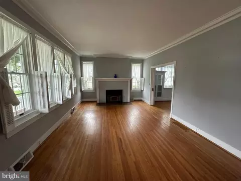 4 Bartlett Ave, Luray, VA 22835 photo 4