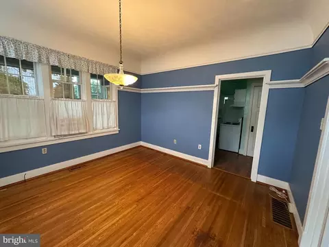 4 Bartlett Ave, Luray, VA 22835 photo 9