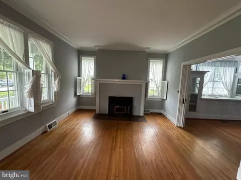 4 Bartlett Ave, Luray, VA 22835 photo 6