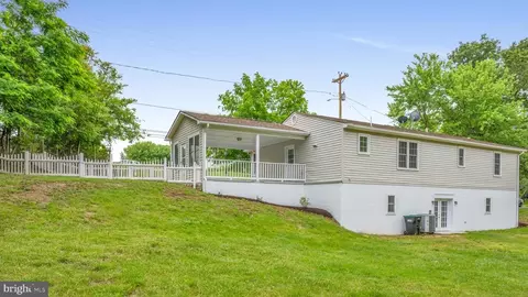 229 Chapel Rd, Stanley, VA 22851 photo 7
