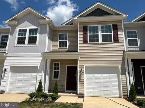 142 Caterpillar Dr, Luray, VA 22835