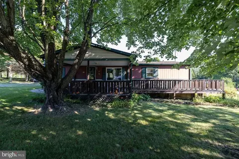 120 Park View Dr, Luray, VA 22835
