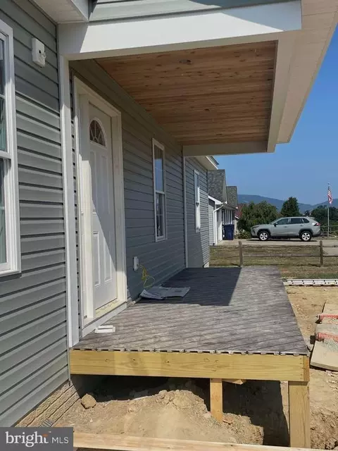460 Leola Loop, Stanley, VA 22851 photo 8