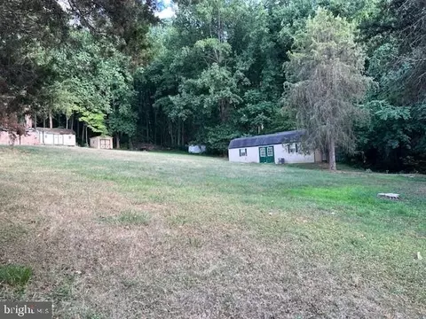 154 Helms Rd, Stanley, VA 22851 photo 3