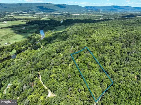 Cold Springs Dr, Shenandoah, VA 22849