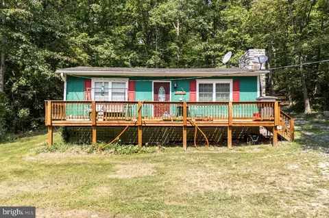 6571 S Page Valley Rd S, Luray, VA 22835