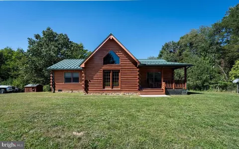 580 River Hills Rd, Shenandoah, VA 22849