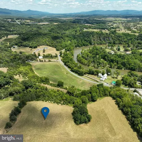 Galloway Spring Ln, Shenandoah, VA 22849