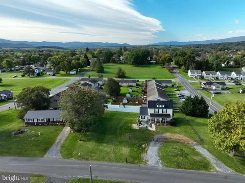 215 Third St, Luray, VA 22835 photo 35