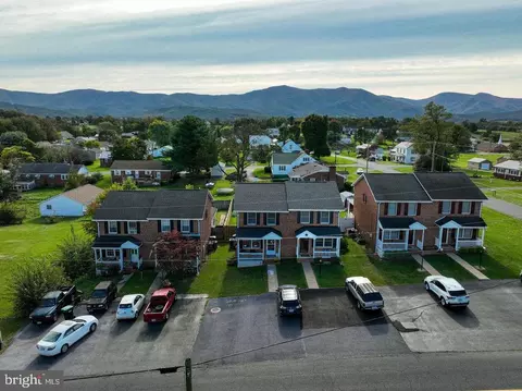 215 Third St, Luray, VA 22835 photo 34