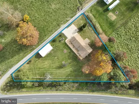 152 Edwin Dr, Luray, VA 22835 photo 2