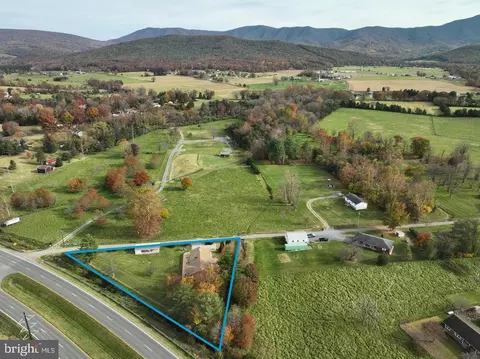 152 Edwin Dr, Luray, VA 22835 photo 4