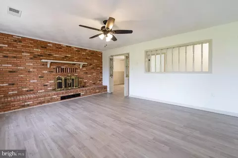 152 Edwin Dr, Luray, VA 22835 photo 8