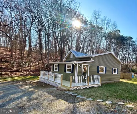 1294 E Main St, Stanley, VA 22851 photo 8