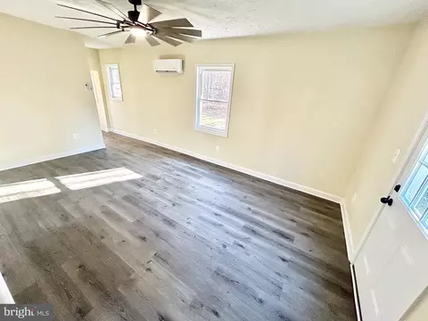 1294 E Main St, Stanley, VA 22851 photo 20