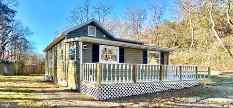 1294 E Main St, Stanley, VA 22851 photo 10